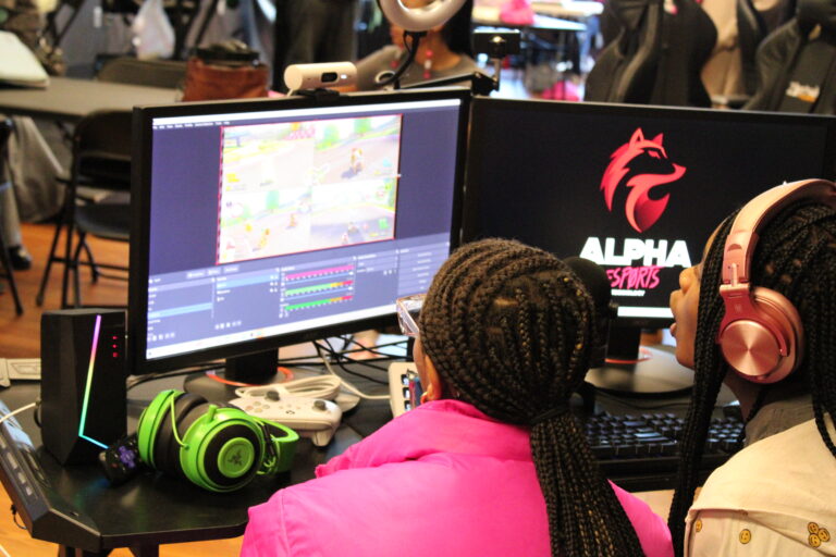 Shoutcasting and communication