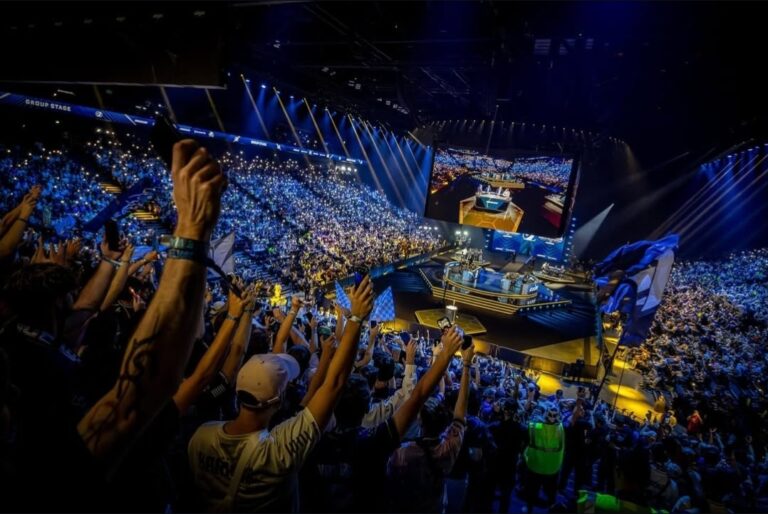 RLCS crowd in Lyon. France